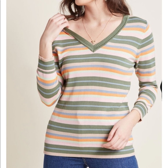 MODCLOTH Catchy Attitude Vneck Stripe Sweater 2x - Picture 3 of 8
